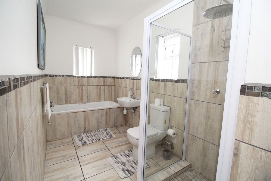 3 Bedroom Property for Sale in Paternoster Western Cape